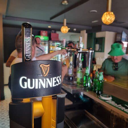 lucky irish pub puerto rico